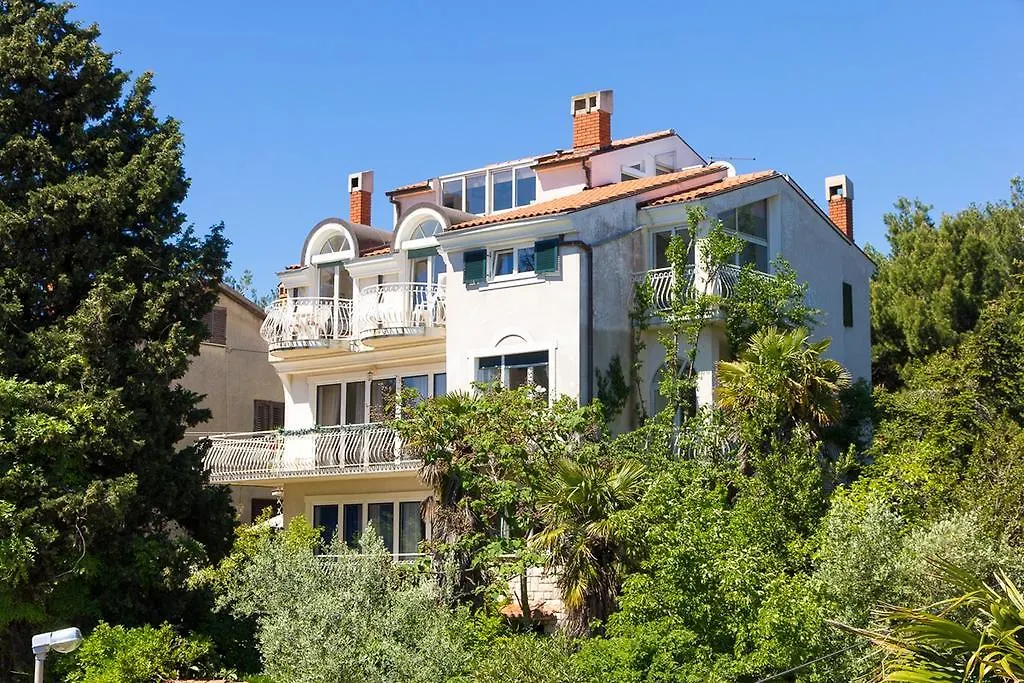 Apartments Pradolando Pula